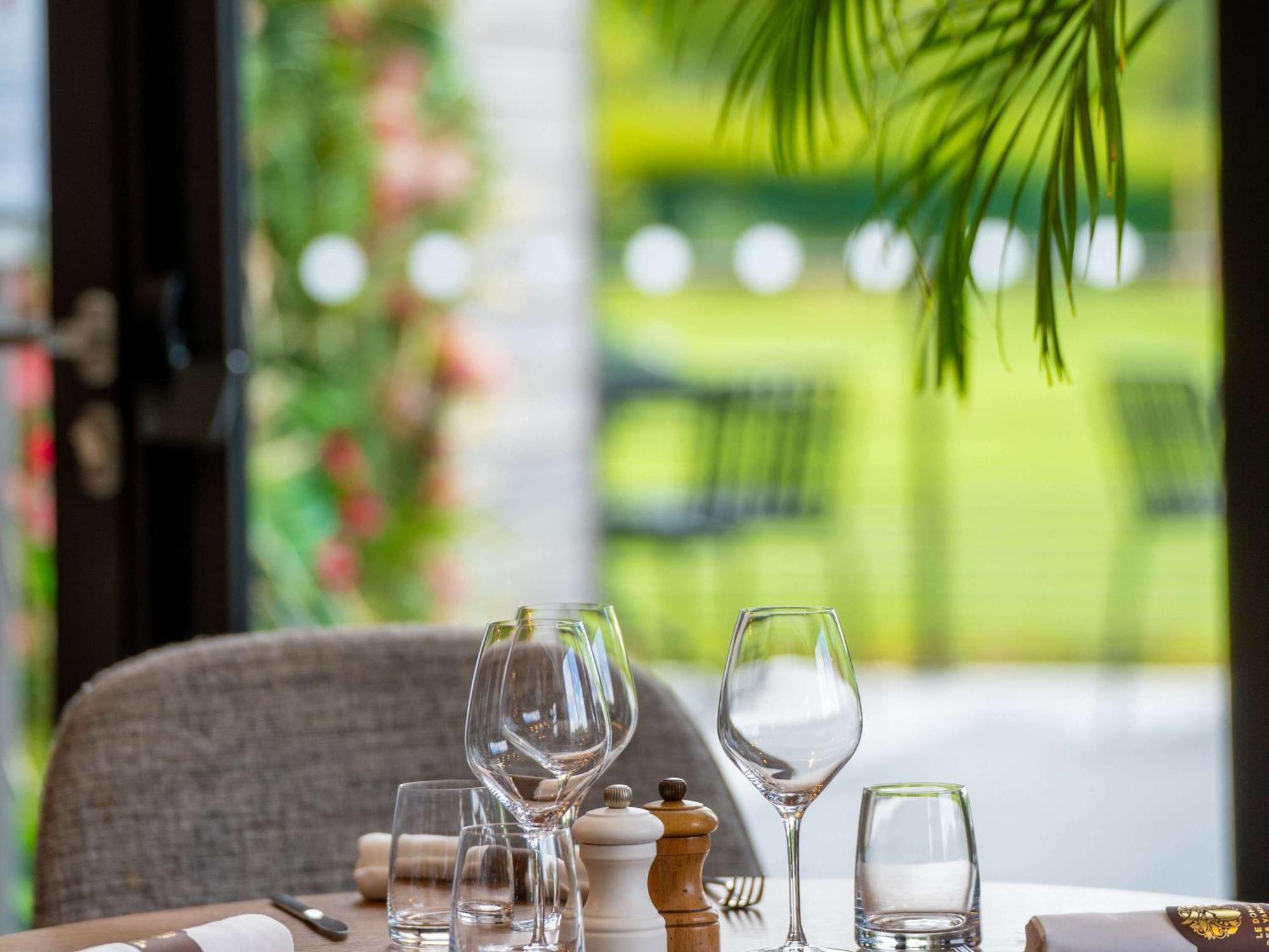 Le Domaine Des Vanneaux Golf & Spa L'Isle Adam - Mgallery Collection Bagian luar foto