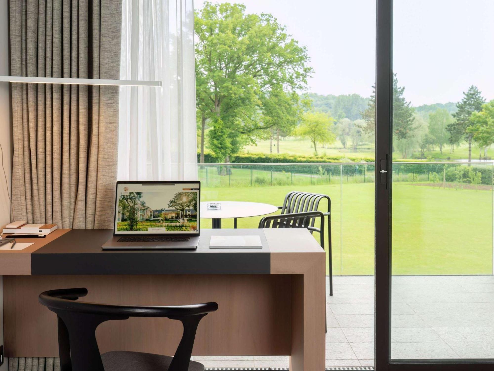 Le Domaine Des Vanneaux Golf Et Spa Mgallery L'Isle-Adam Bagian luar foto