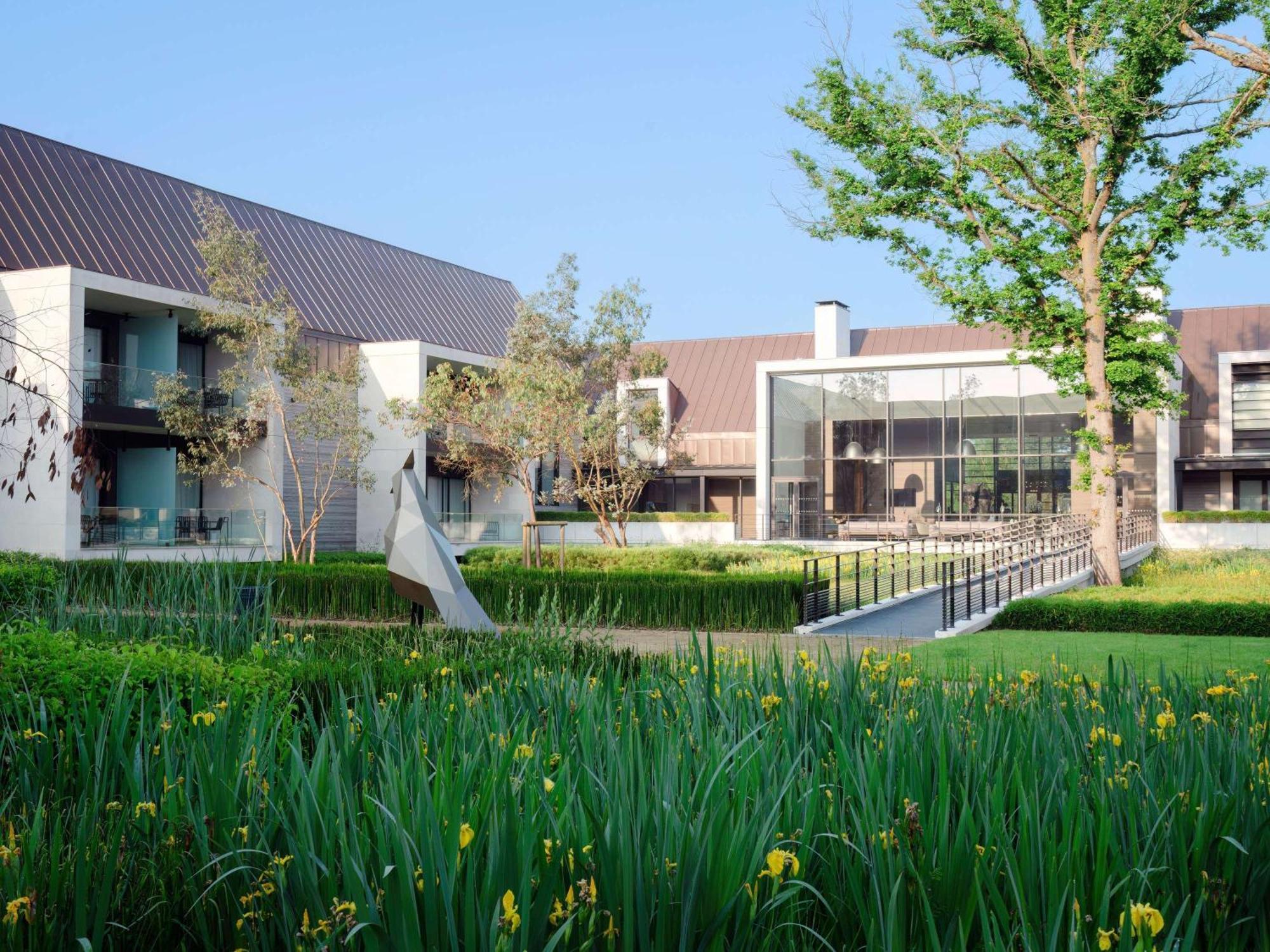 Le Domaine Des Vanneaux Golf Et Spa Mgallery L'Isle-Adam Bagian luar foto