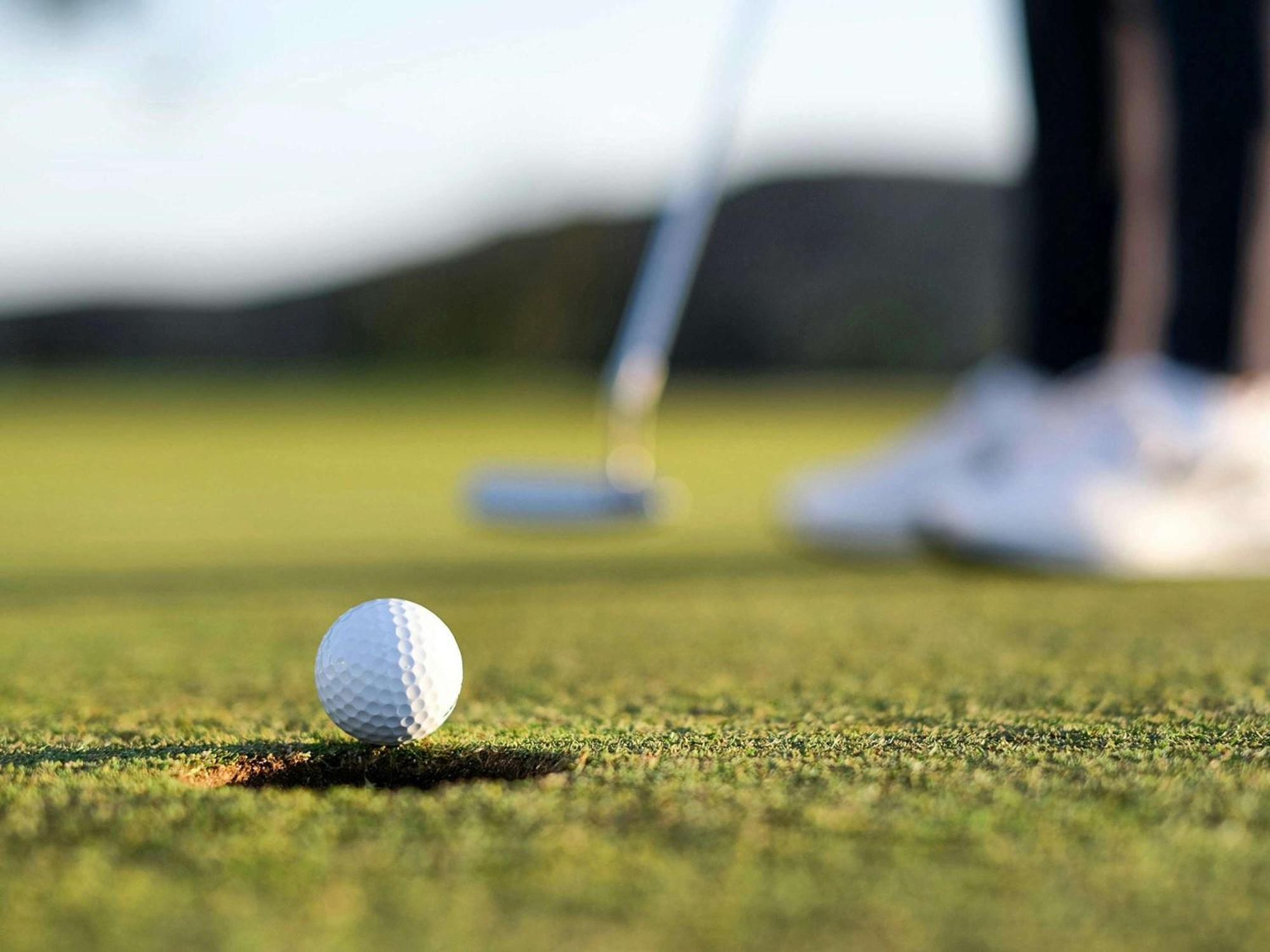 Le Domaine Des Vanneaux Golf Et Spa Mgallery L'Isle-Adam Bagian luar foto